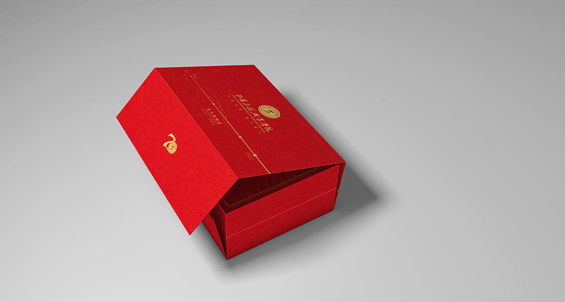 山西工程職業學院校慶包裝禮盒